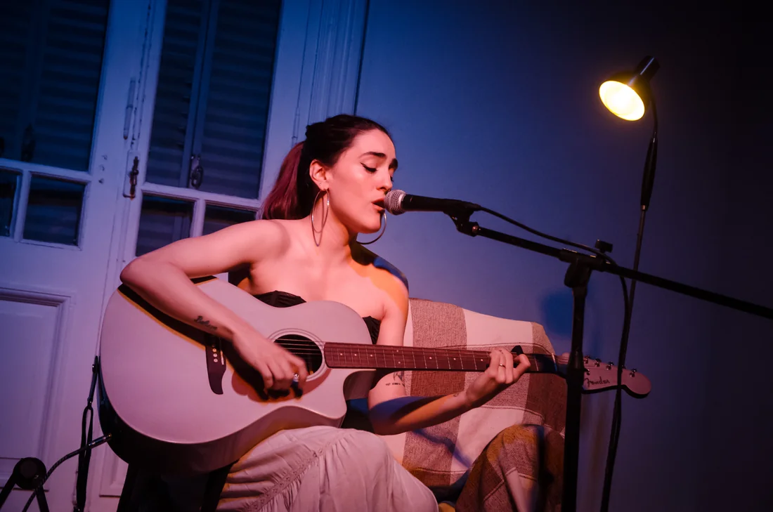 Rocío Cravero, singer-songwriter